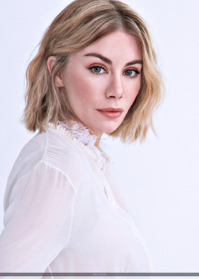 Jennifer Holland MK